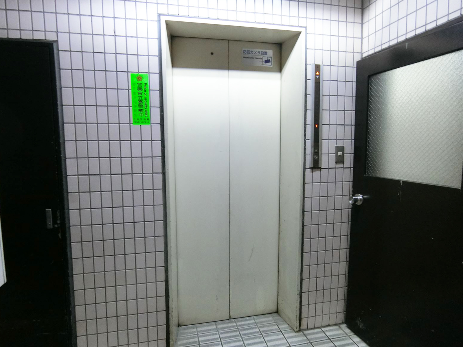 エレベーター