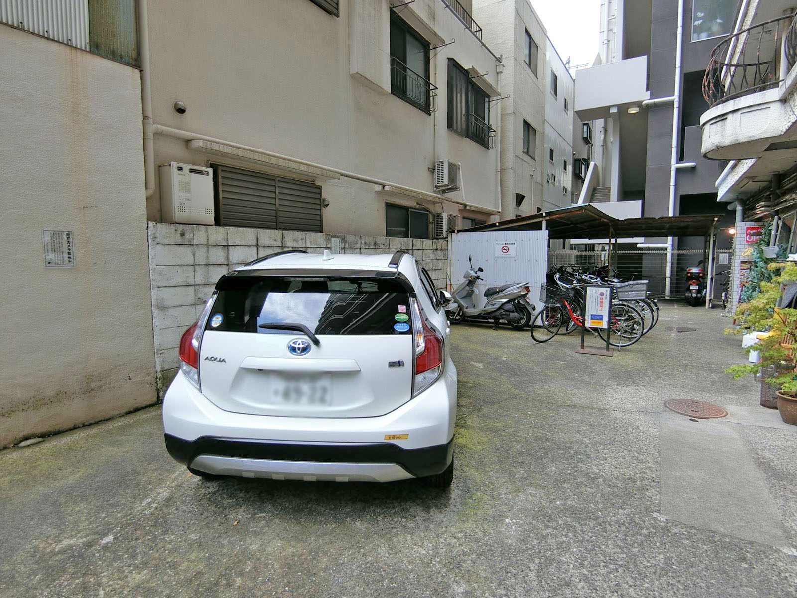駐車スペース