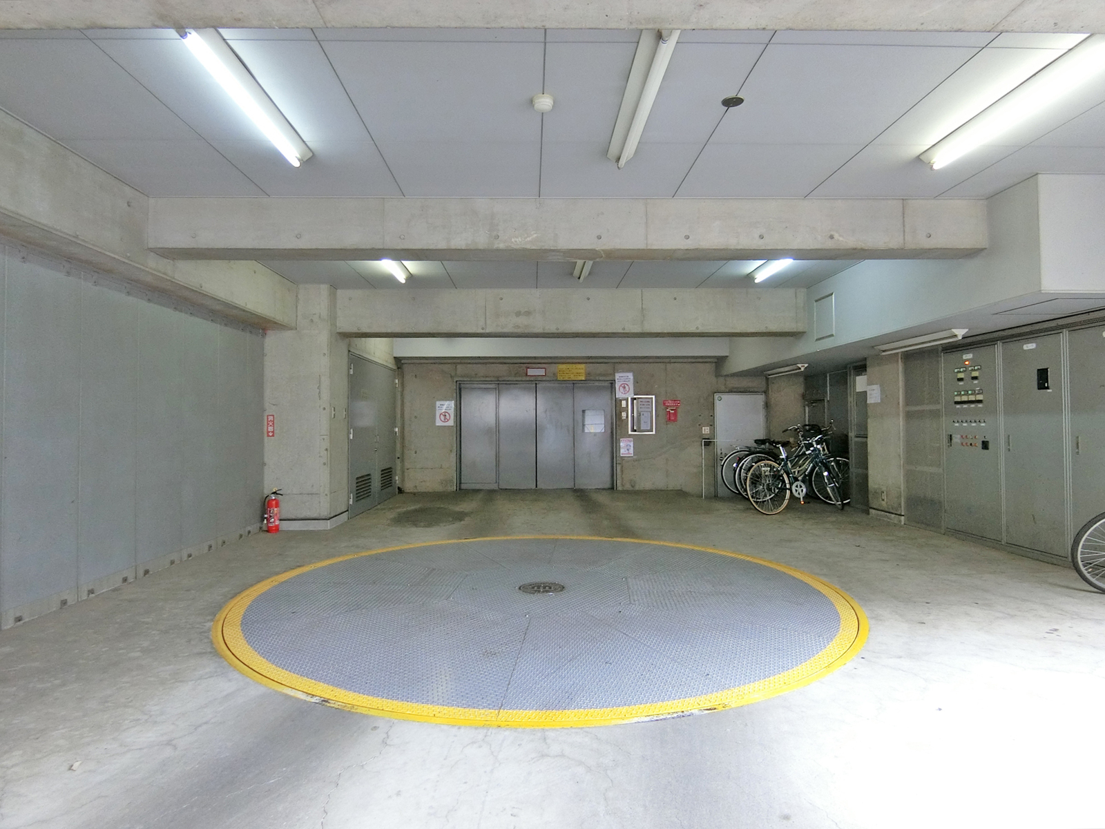 駐車場