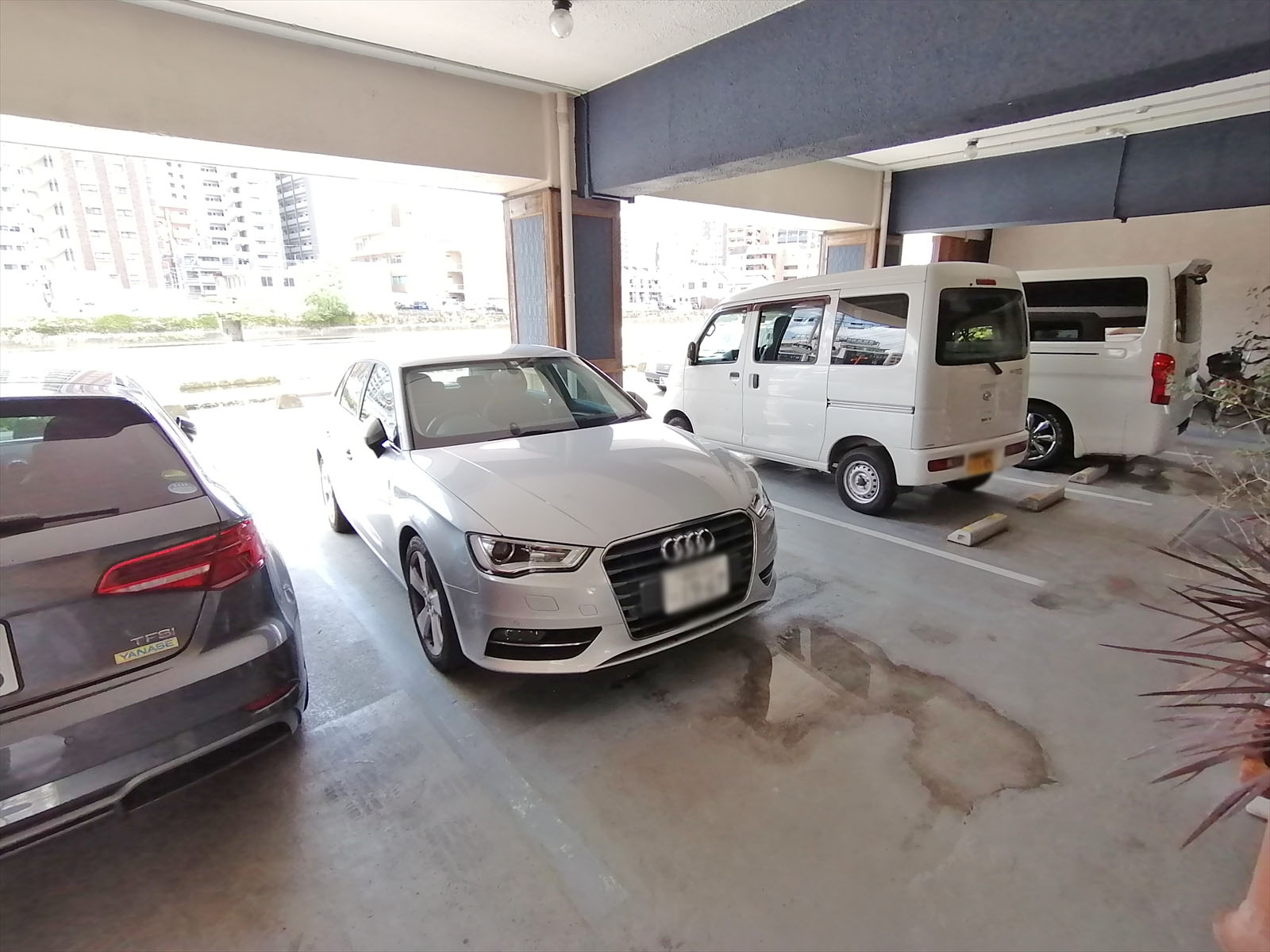 駐車場併設