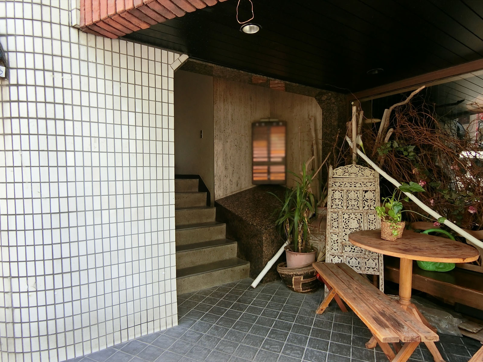 物件出入口