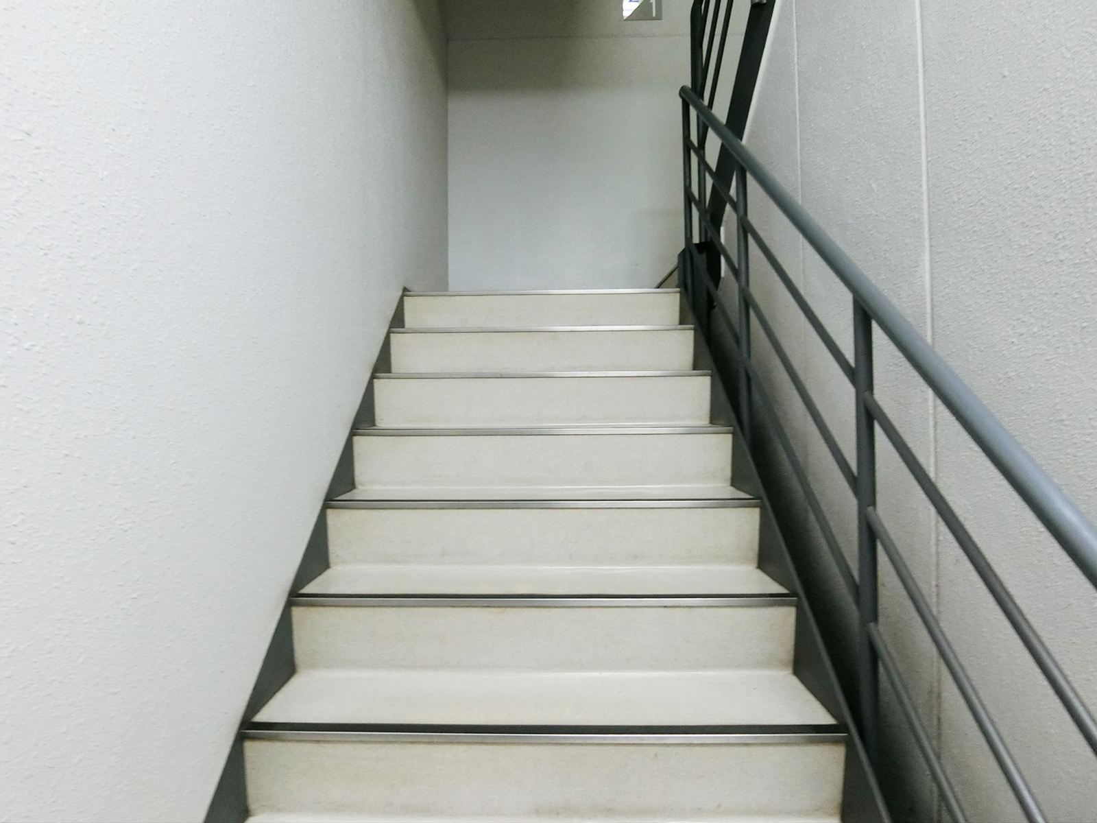 内階段