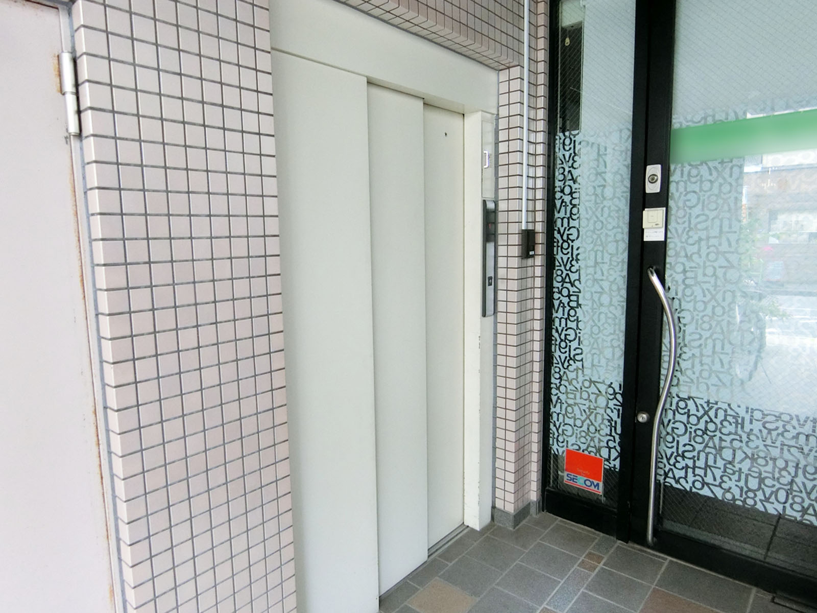 エレベーター