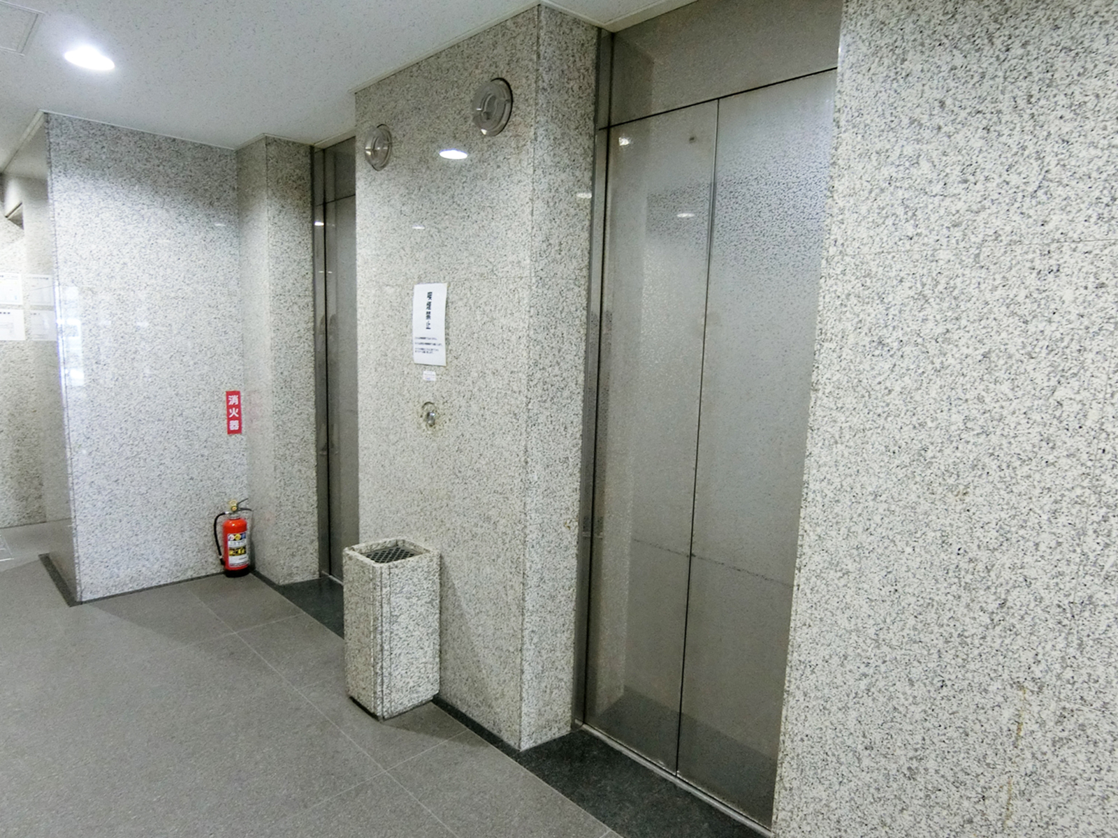 エレベーター