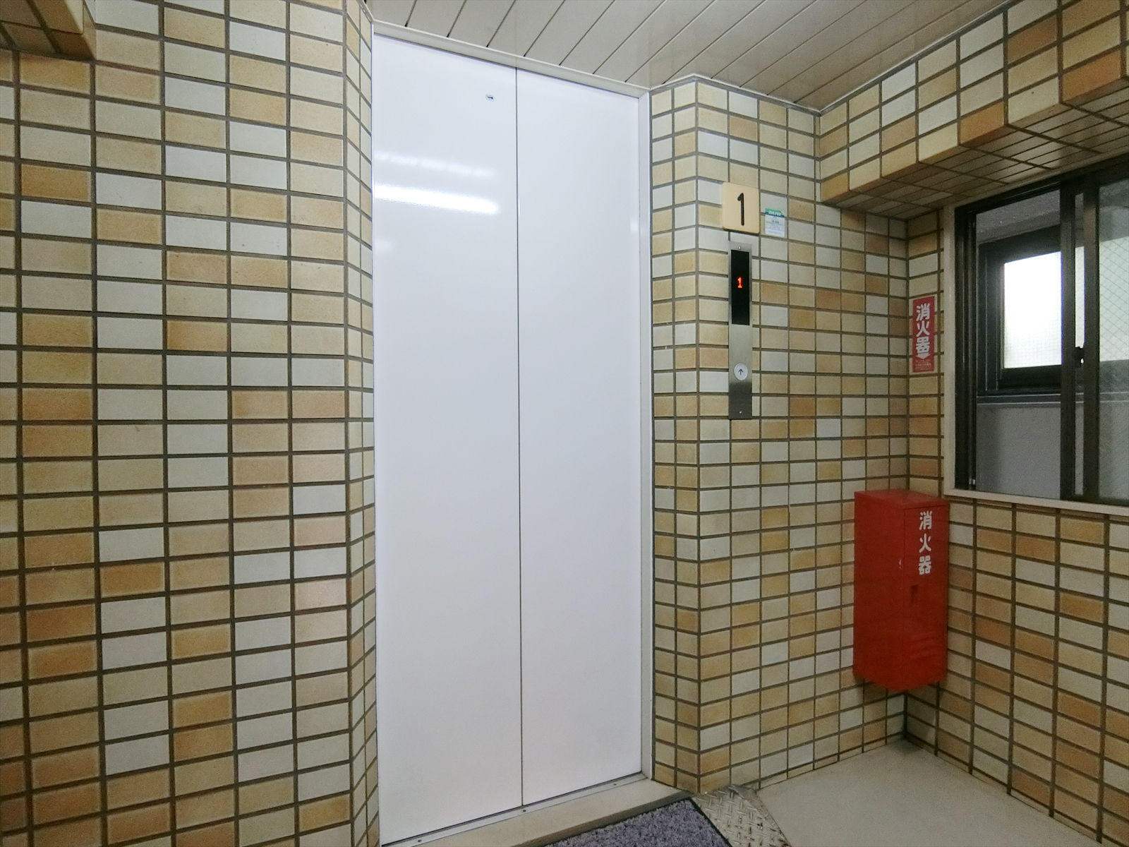 エレベーター