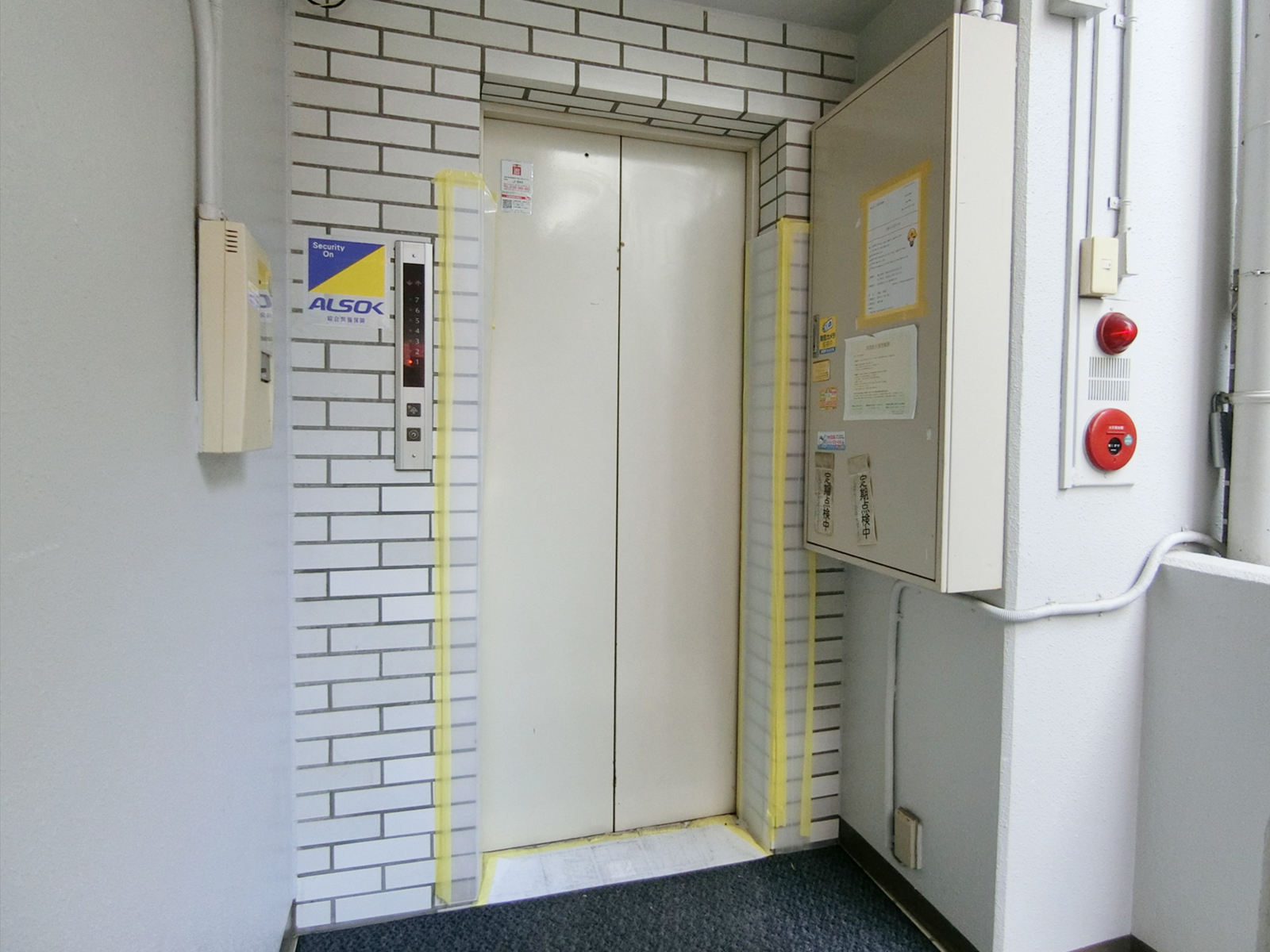 エレベーター