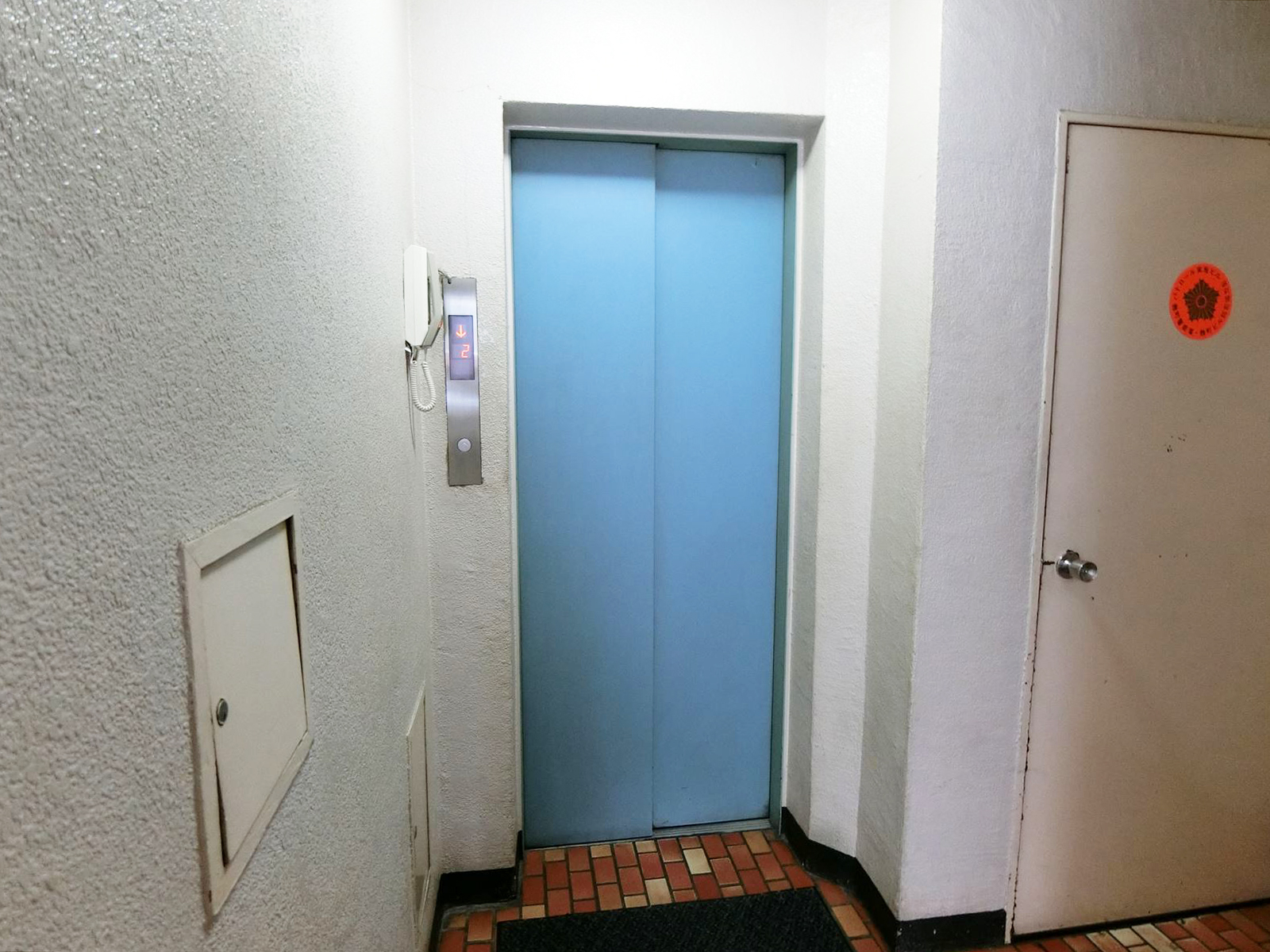 エレベーター