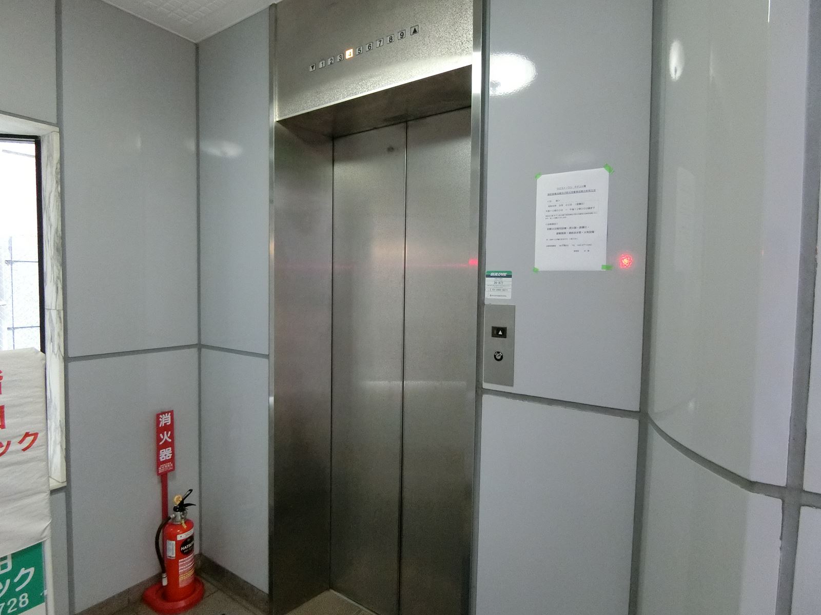エレベーター