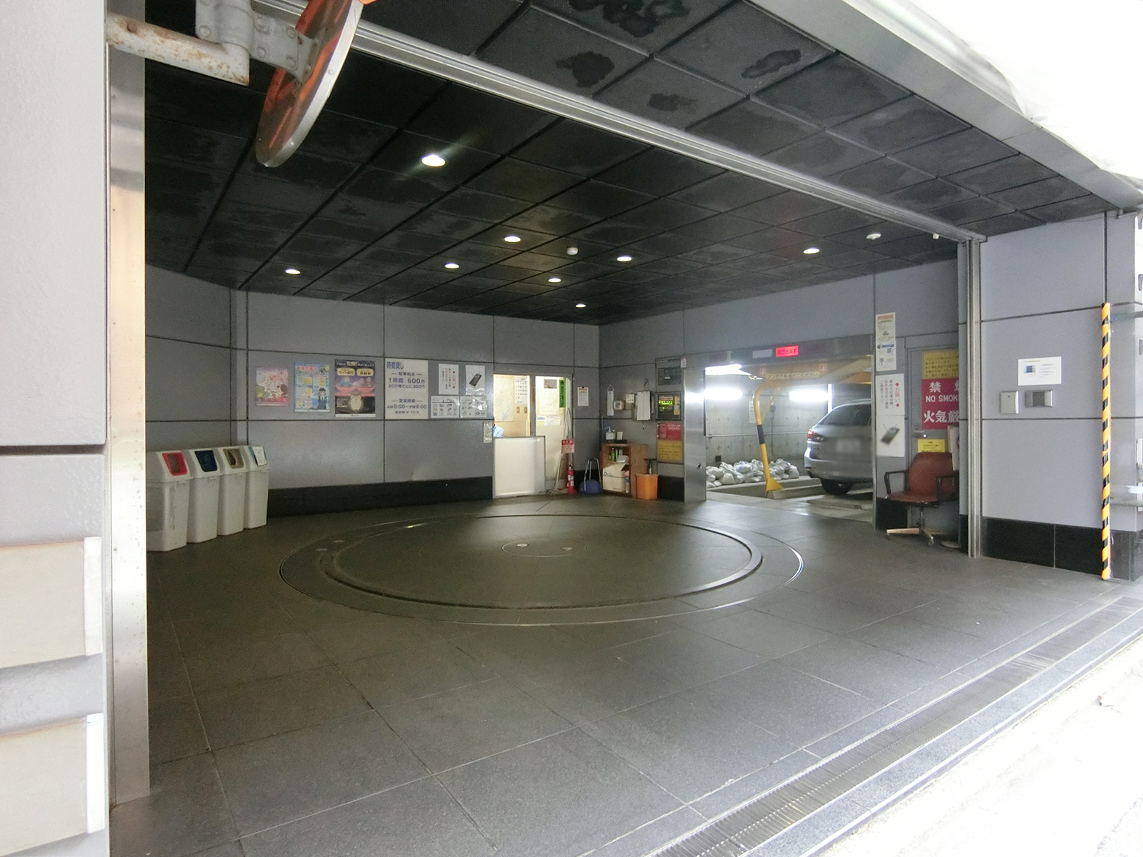駐車場