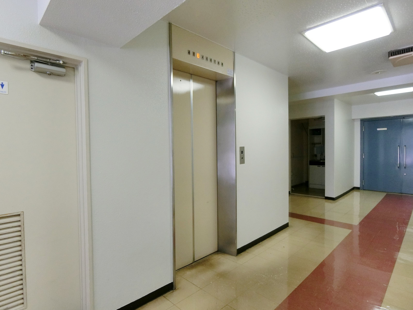 エレベーター