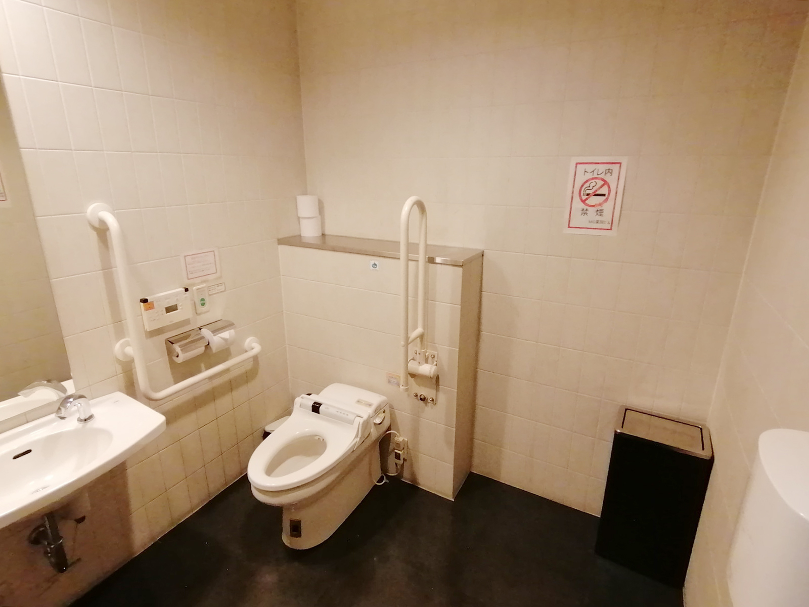 個室トイレ