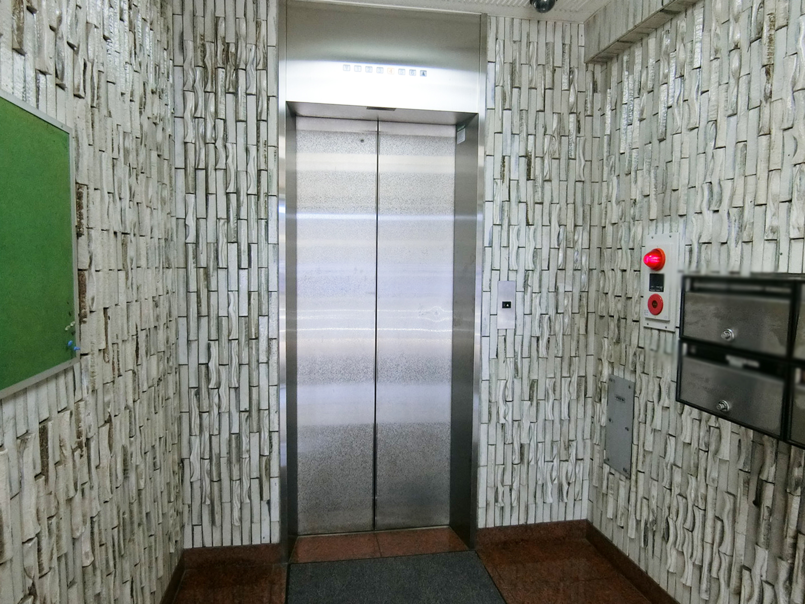 エレベーター