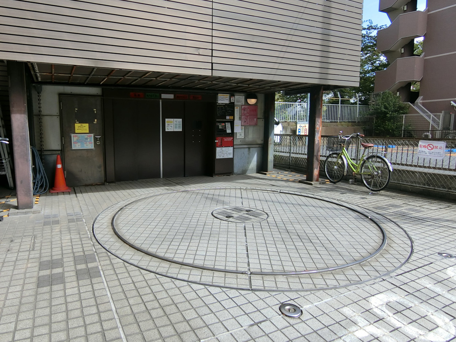 駐車場