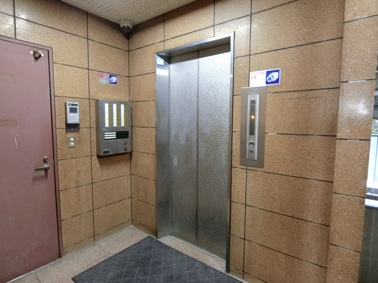 エレベーター