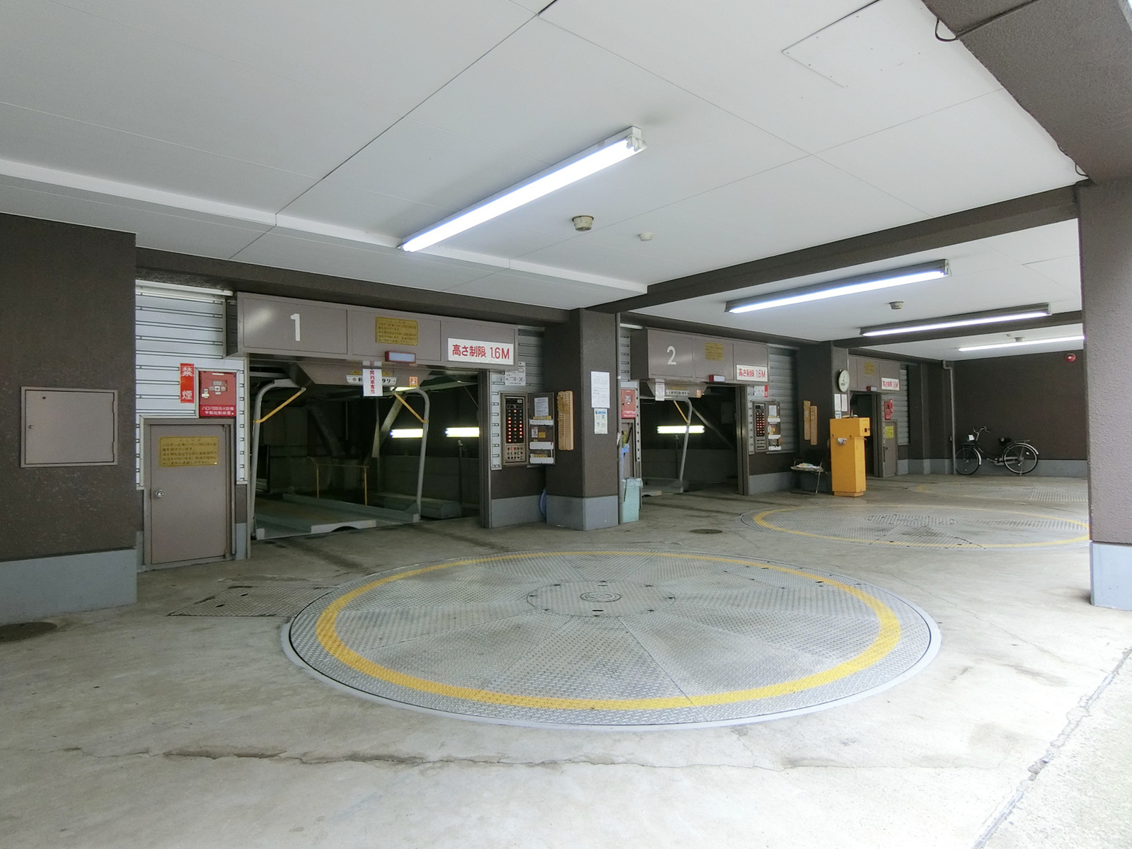 駐車場