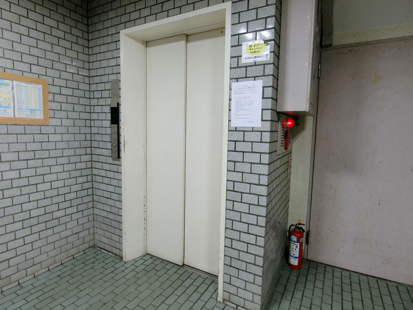 エレベーター