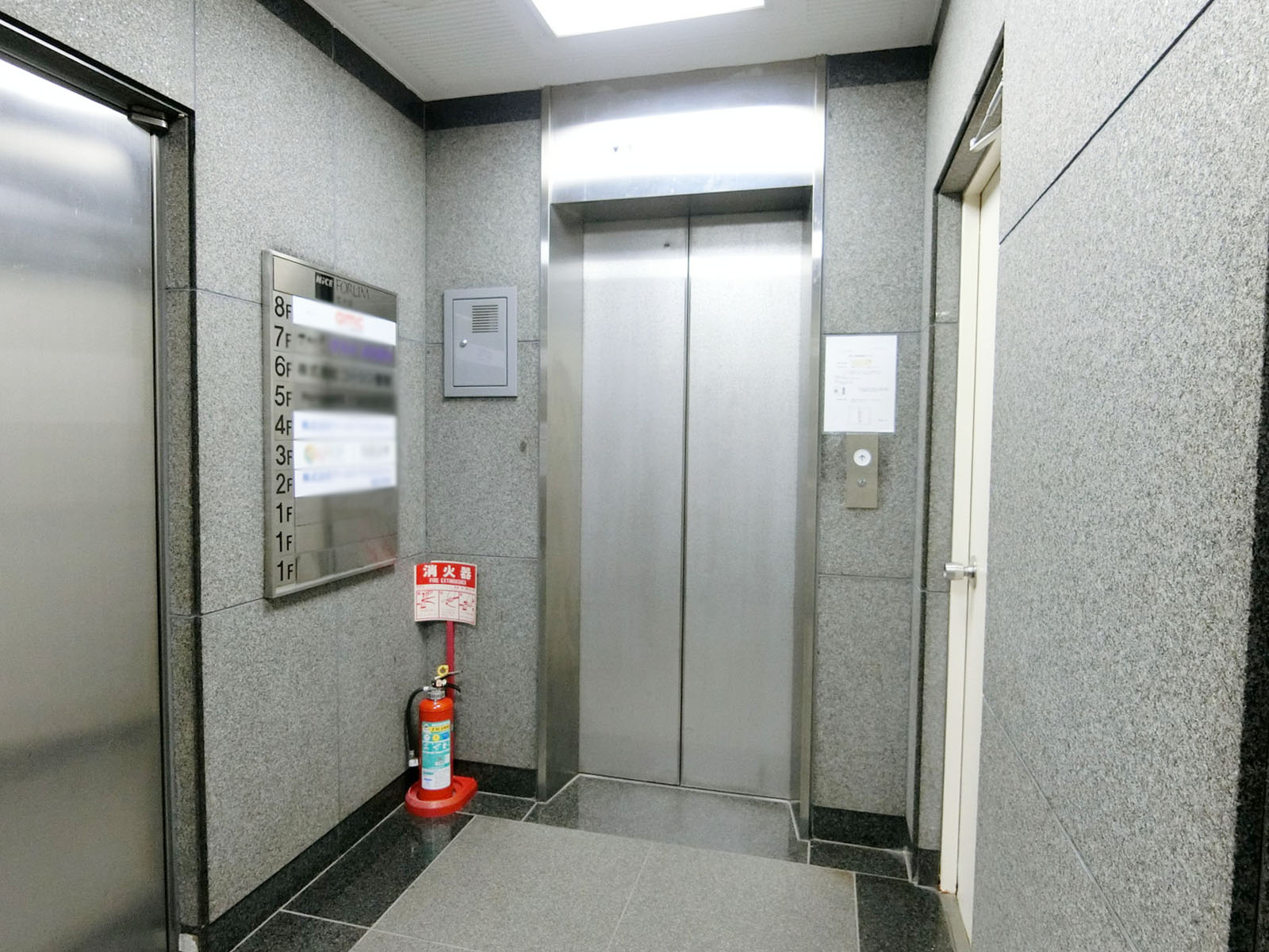 エレベーター