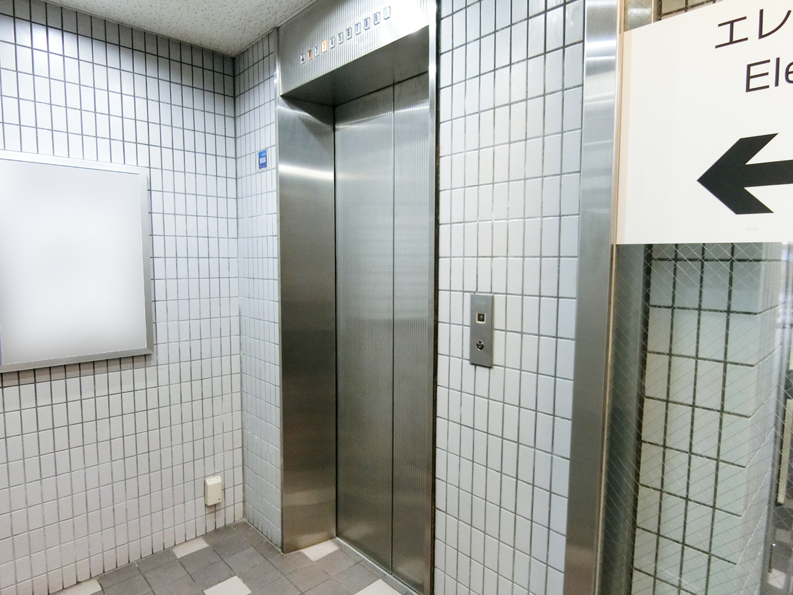 エレベーター