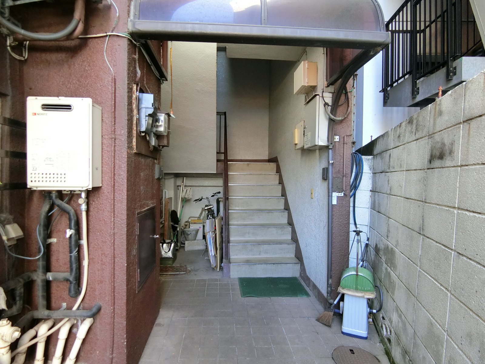 物件出入口