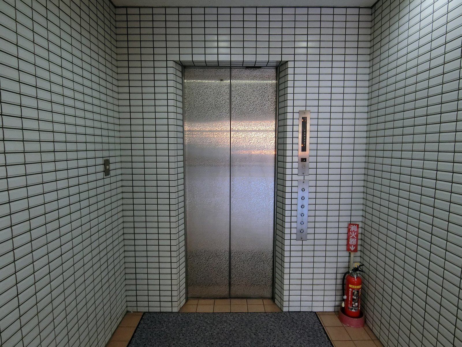 エレベーター