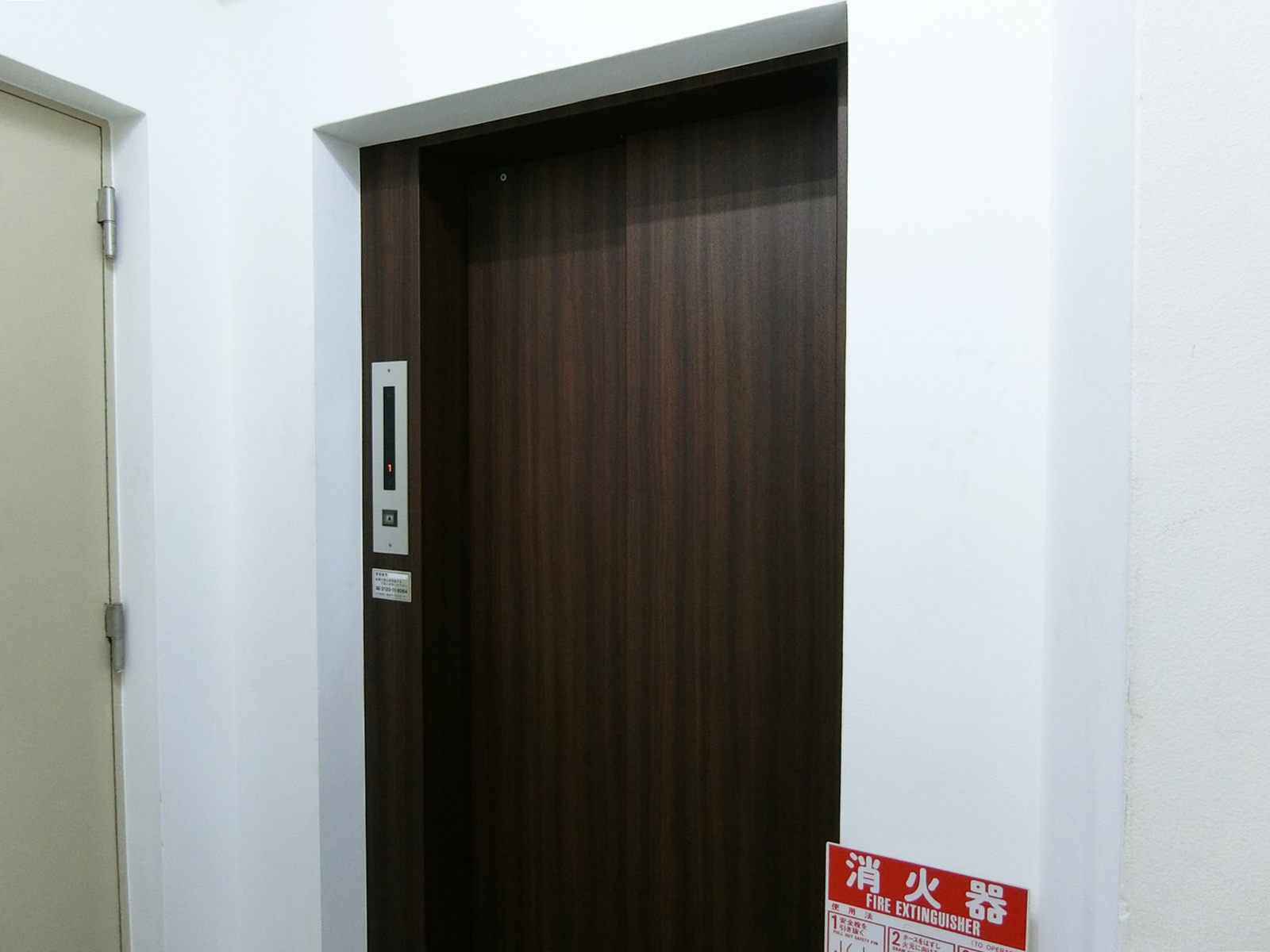 エレベーター