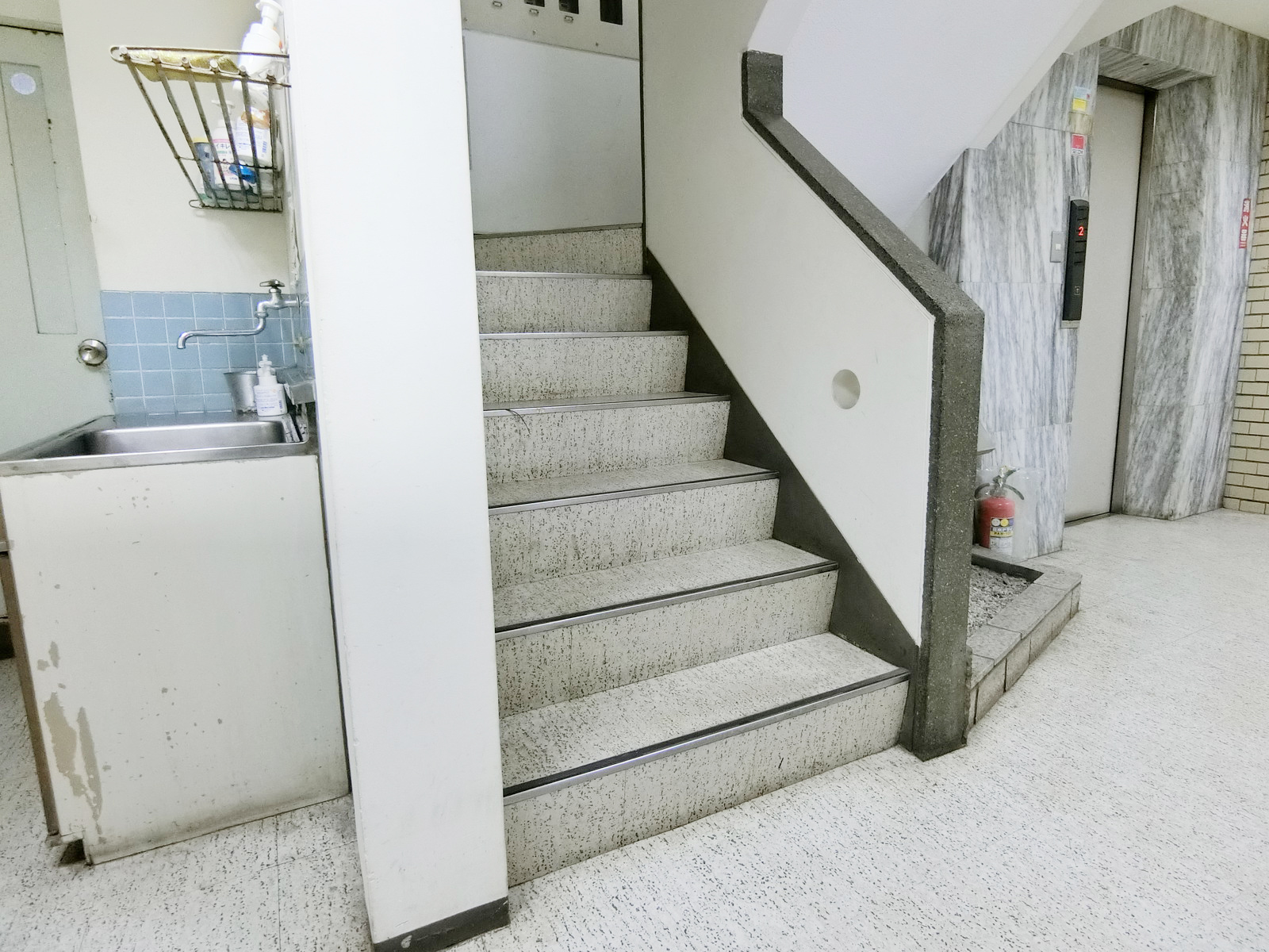 内階段