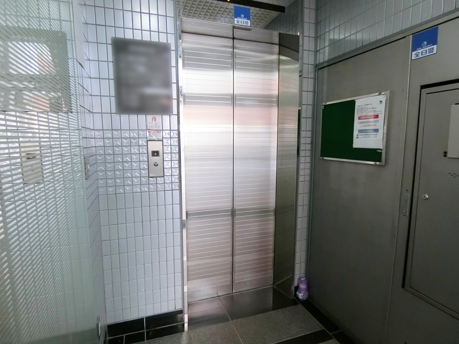 エレベーター