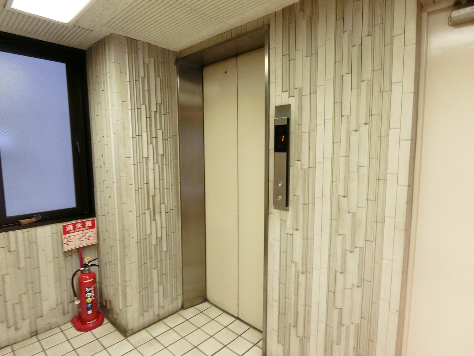エレベーター