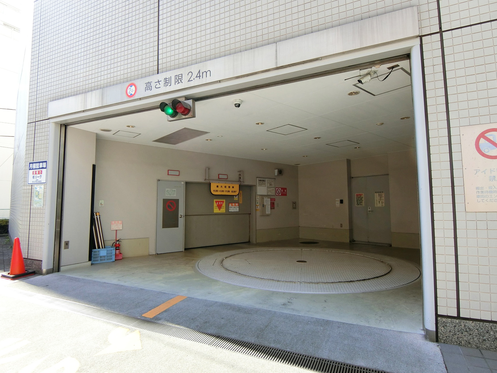 駐車場