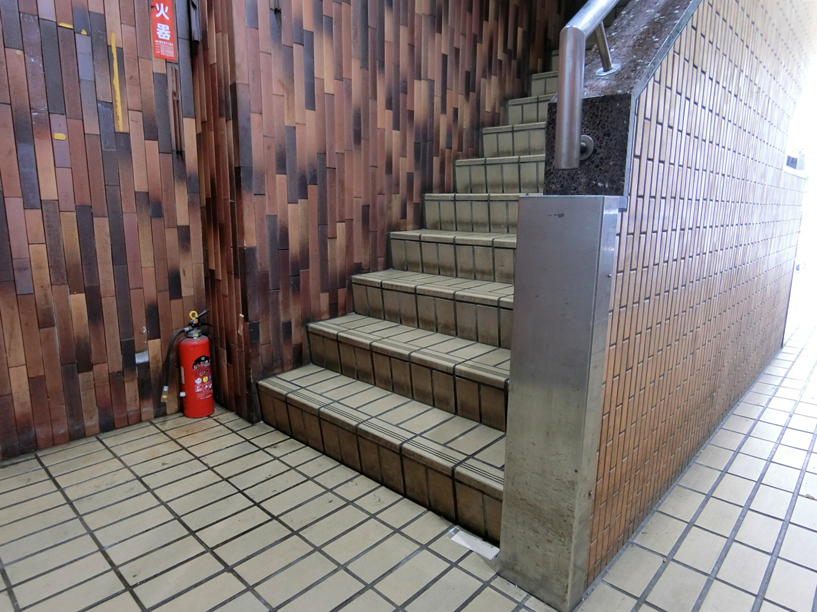内階段