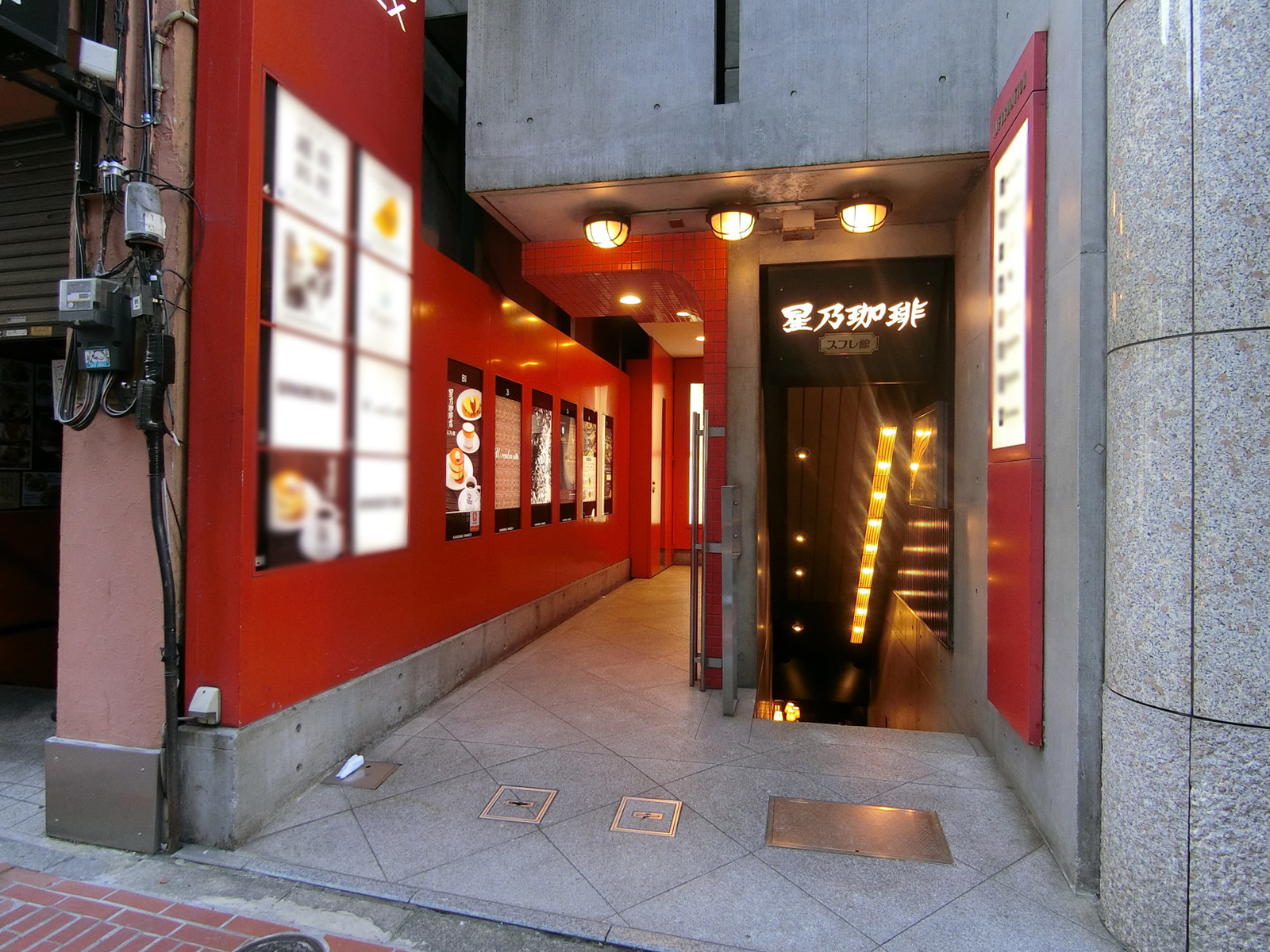 オフィスビル出入口