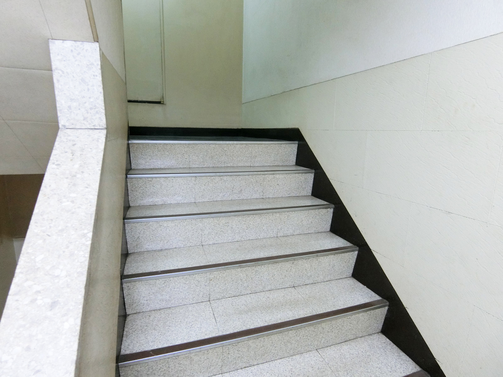 内階段