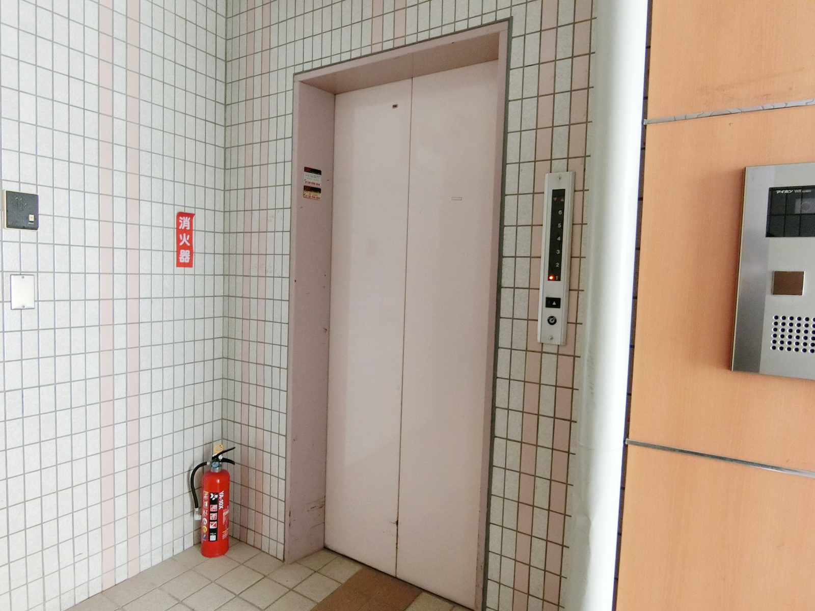 エレベーター