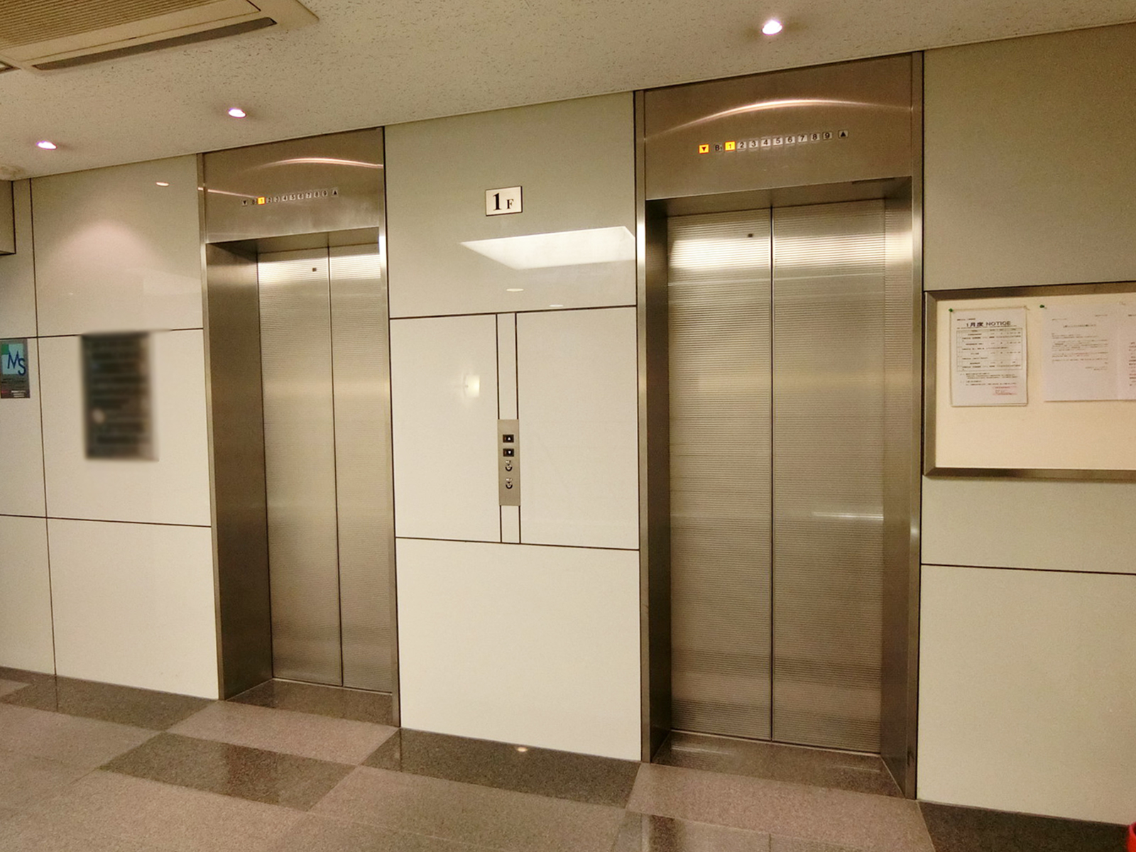 エレベーター