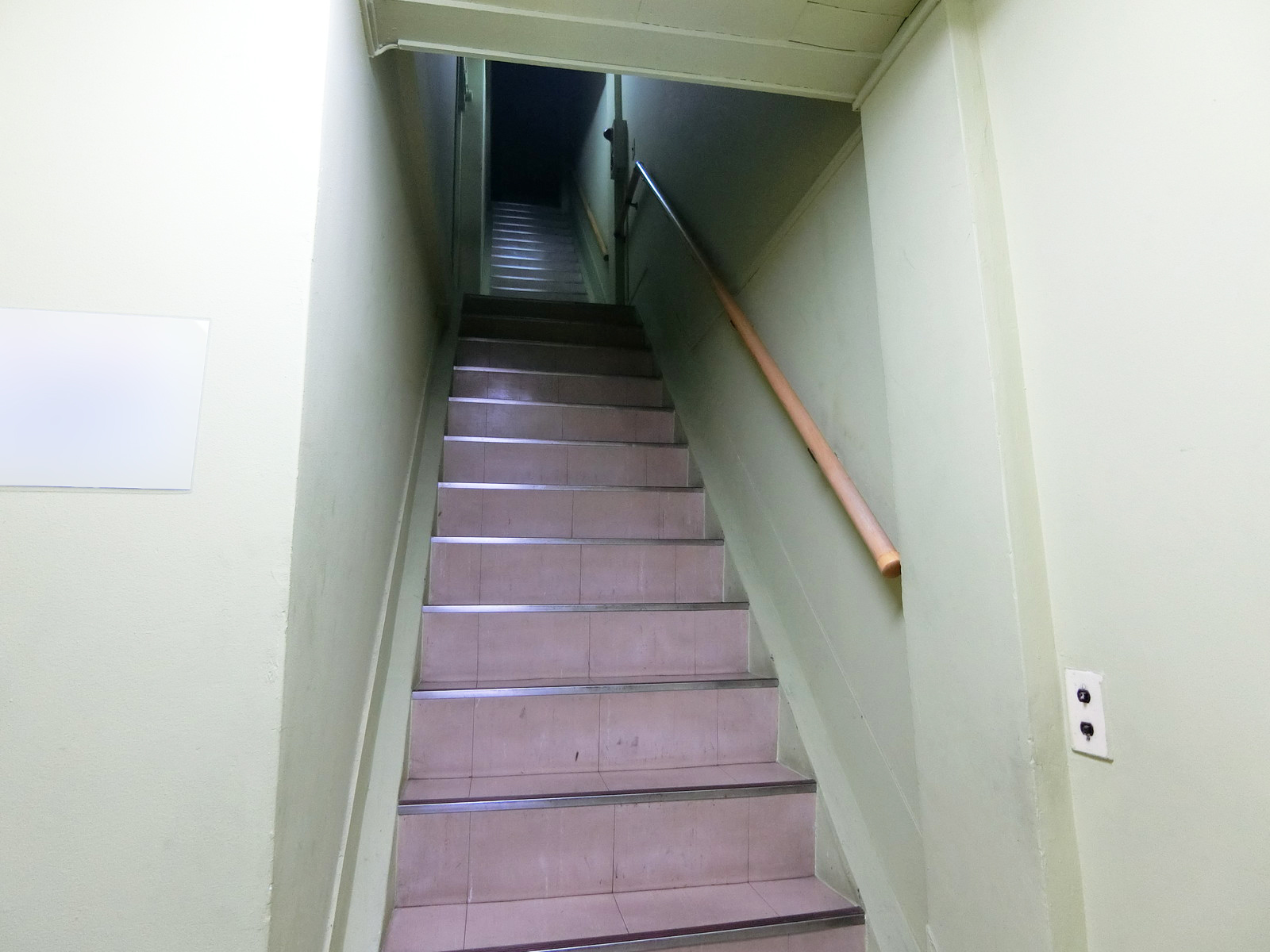 内階段