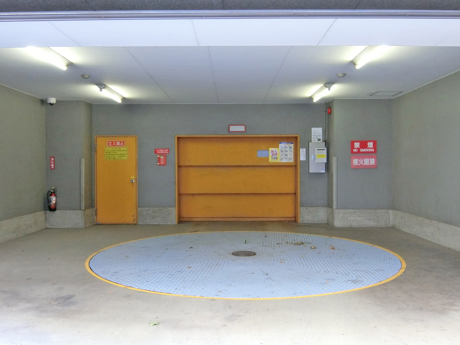 駐車場