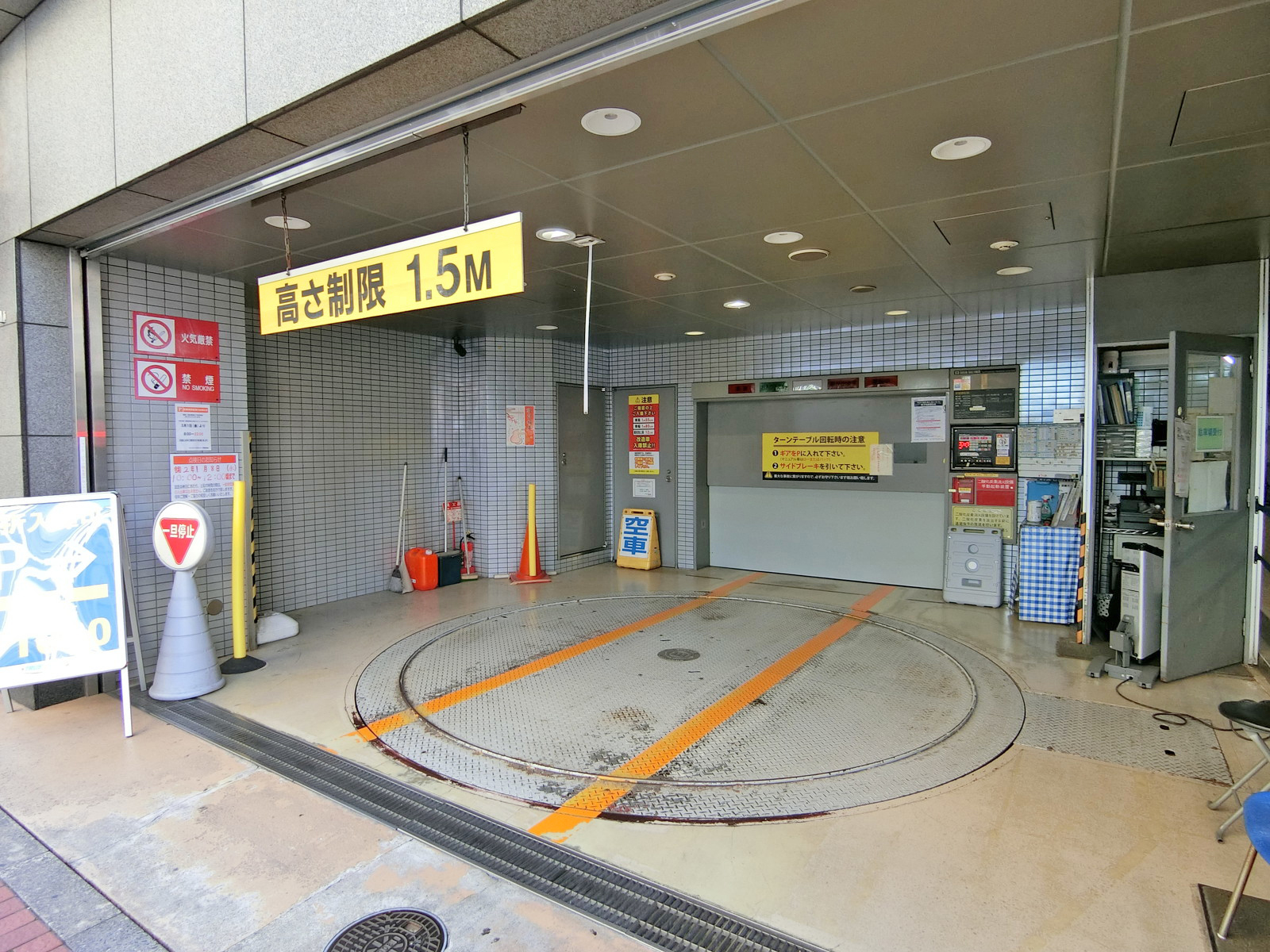 駐車場