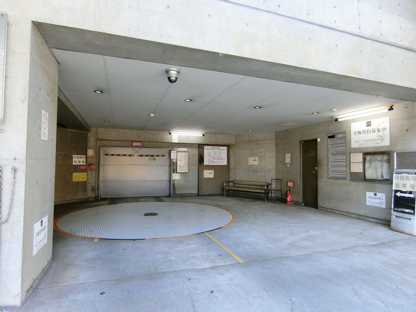 駐車場