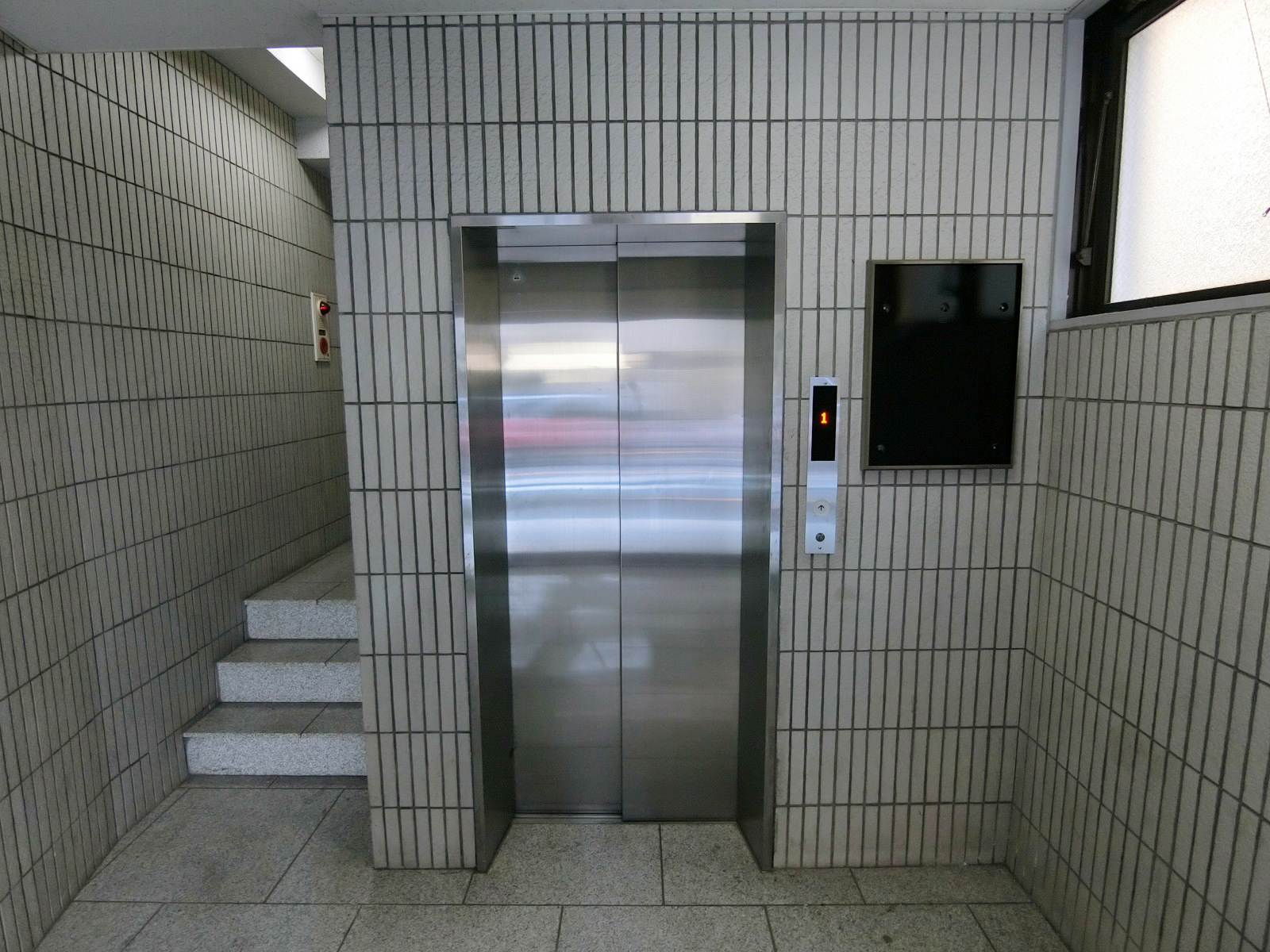 エレベーター