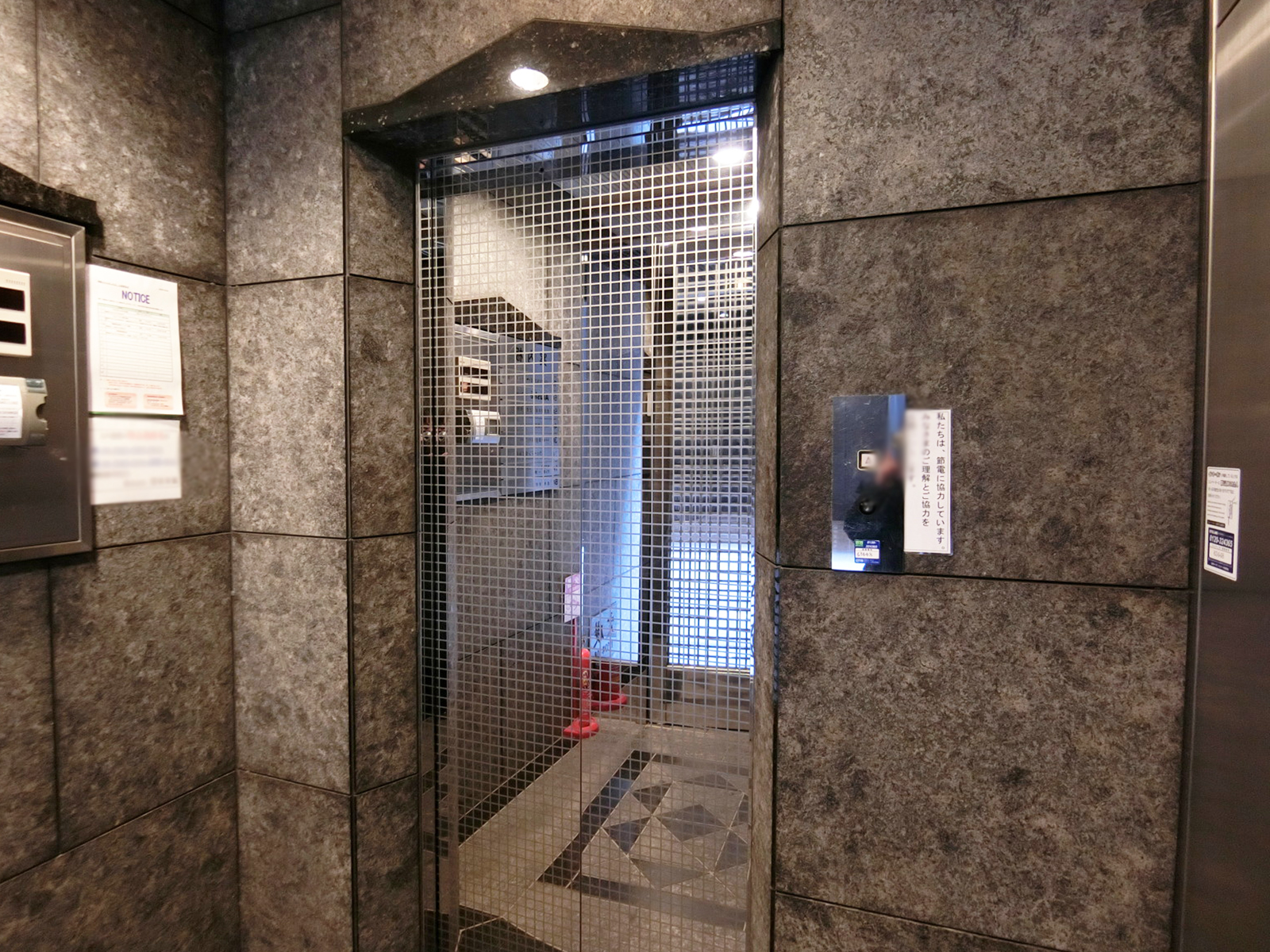 エレベーター