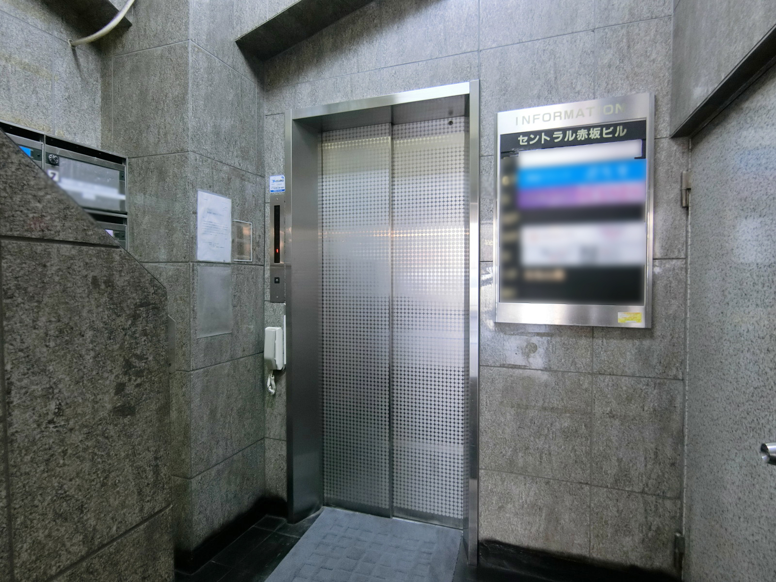 エレベーター