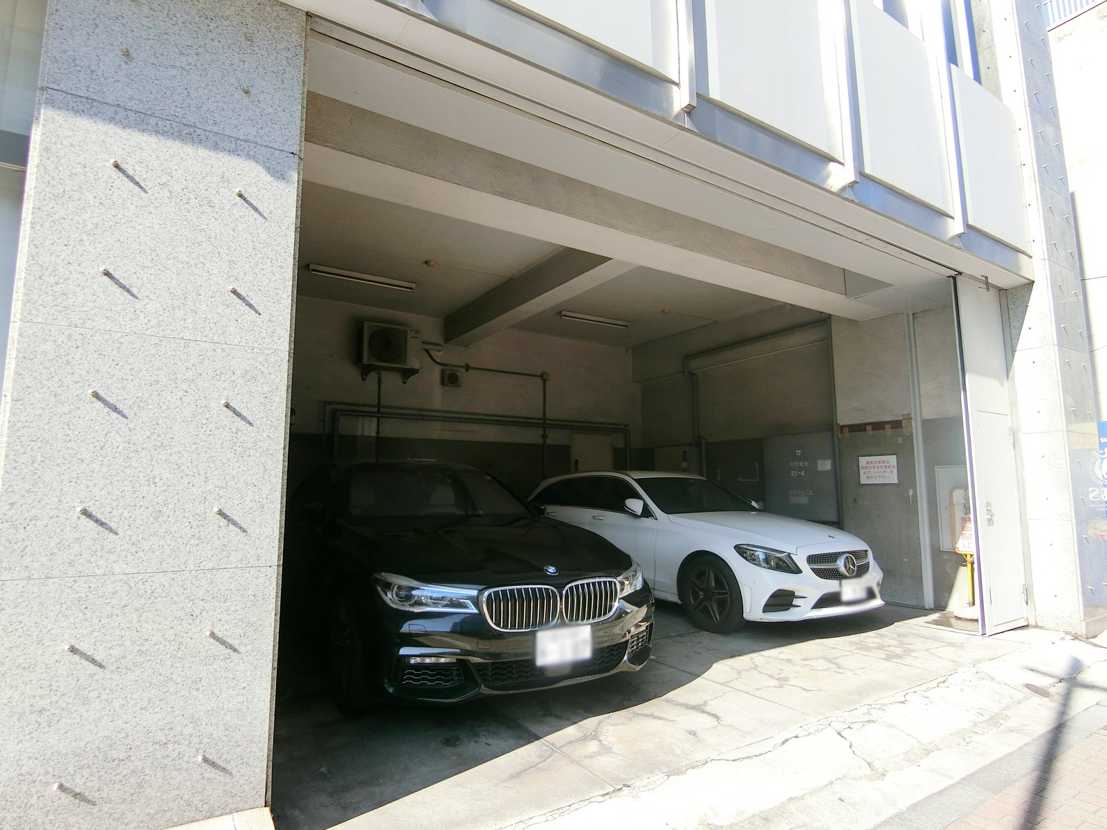 駐車場