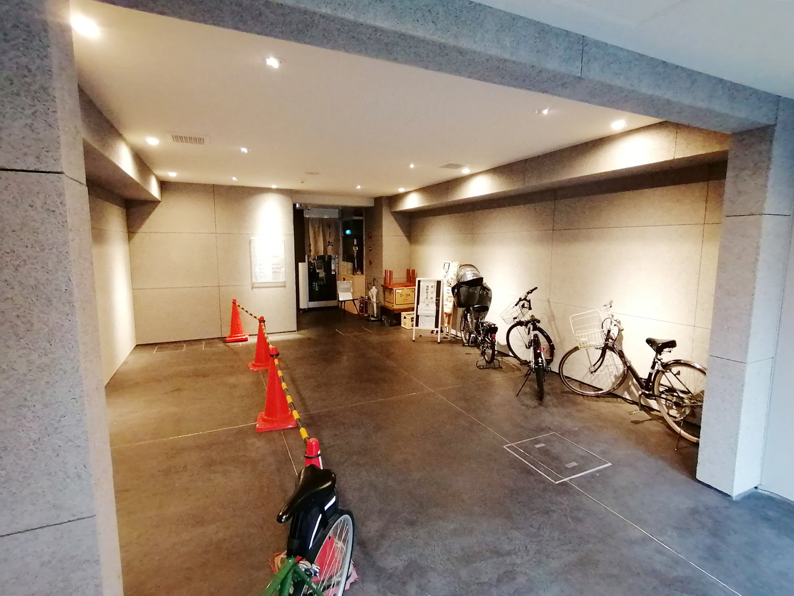 駐輪場