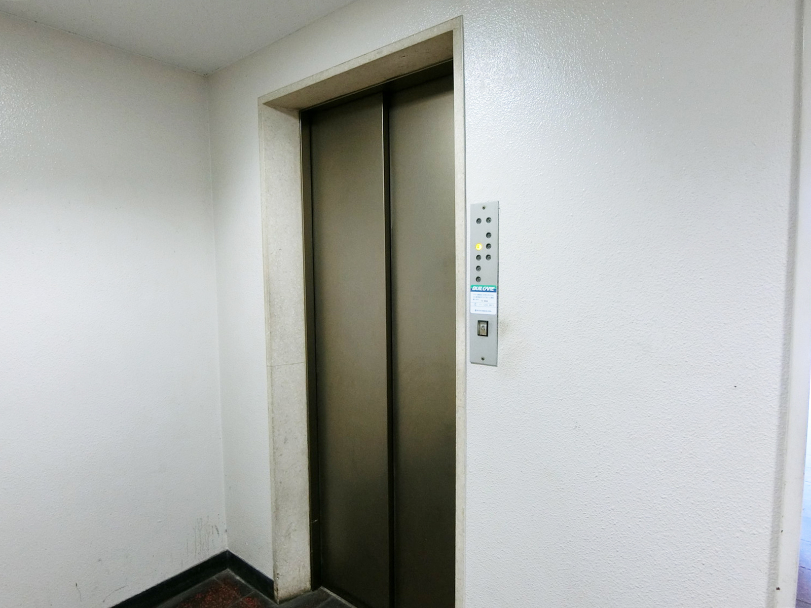 エレベーター