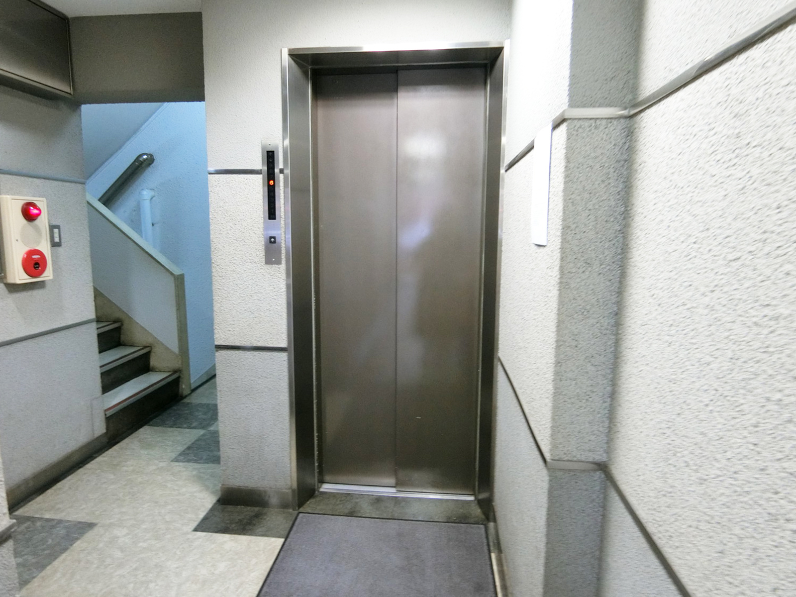 エレベーター