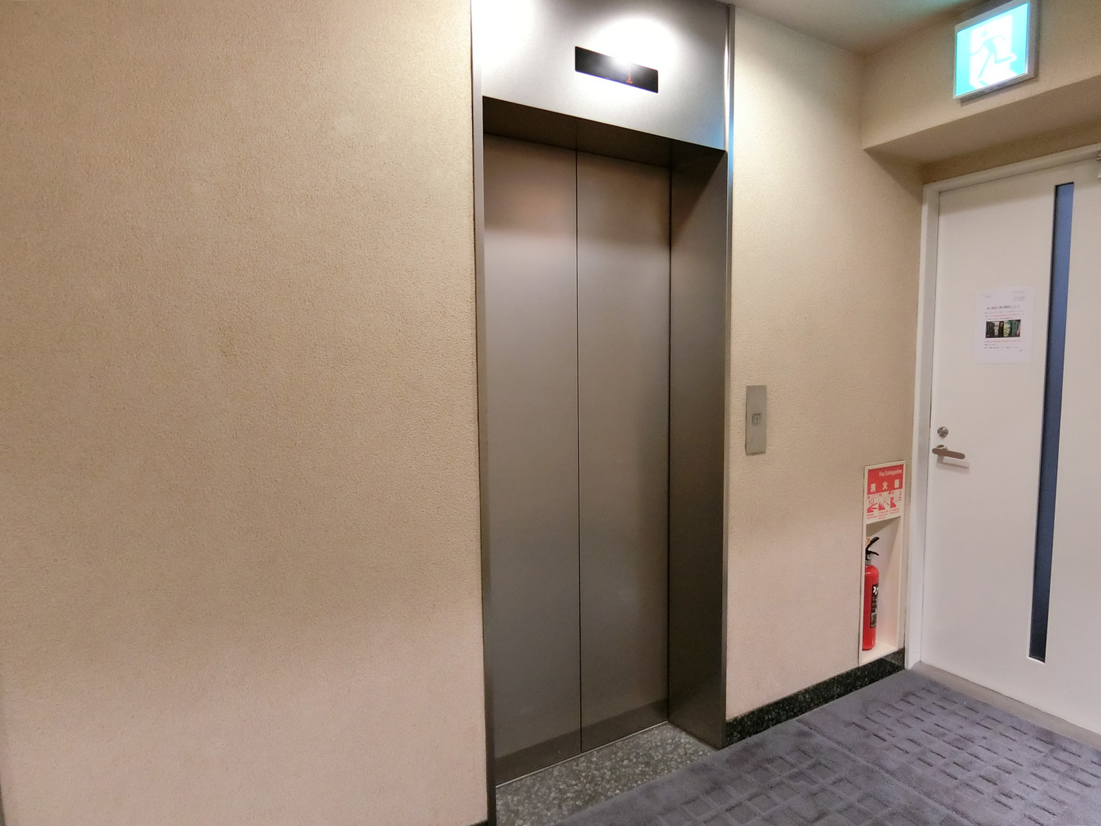 エレベーター