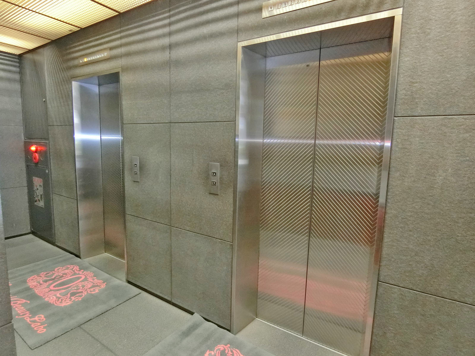 エレベーター