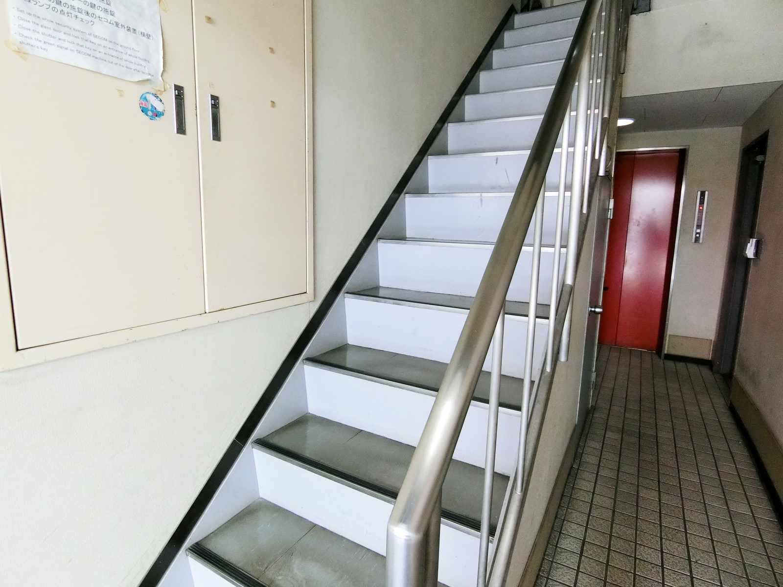 内階段