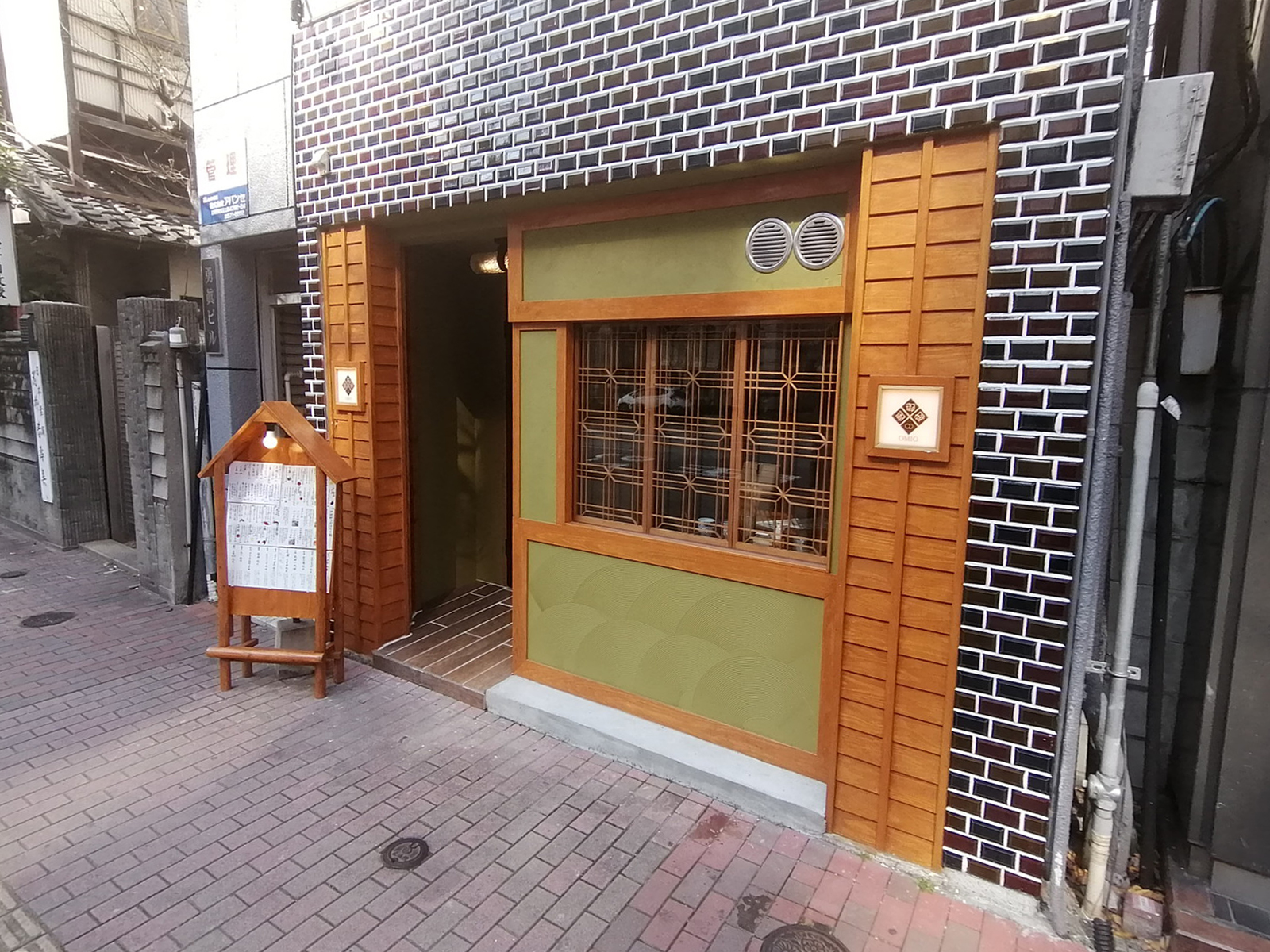 1階の飲食店
