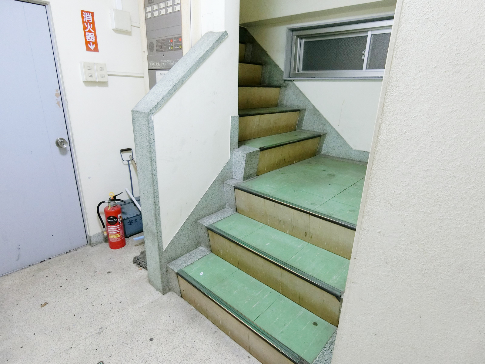 内階段